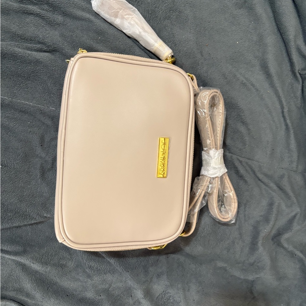 Elegant Cream Crossbody Bag